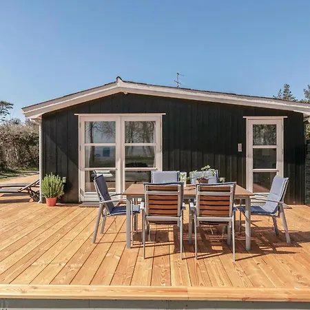 El-bo Holiday home