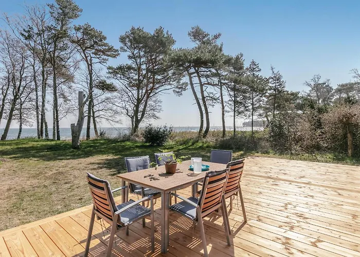 Nyaraló El-bo Neksø