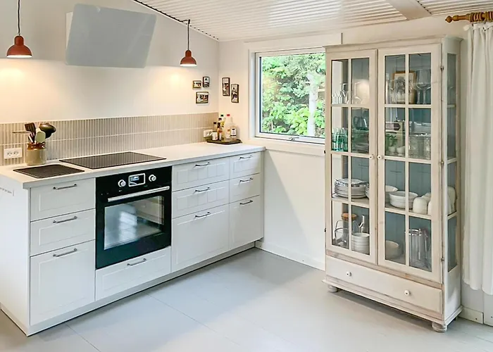 El-bo Nyaraló Neksø